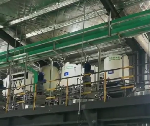 【视频】江西某精密电路塑料PE储罐+IBC吨桶​案例
